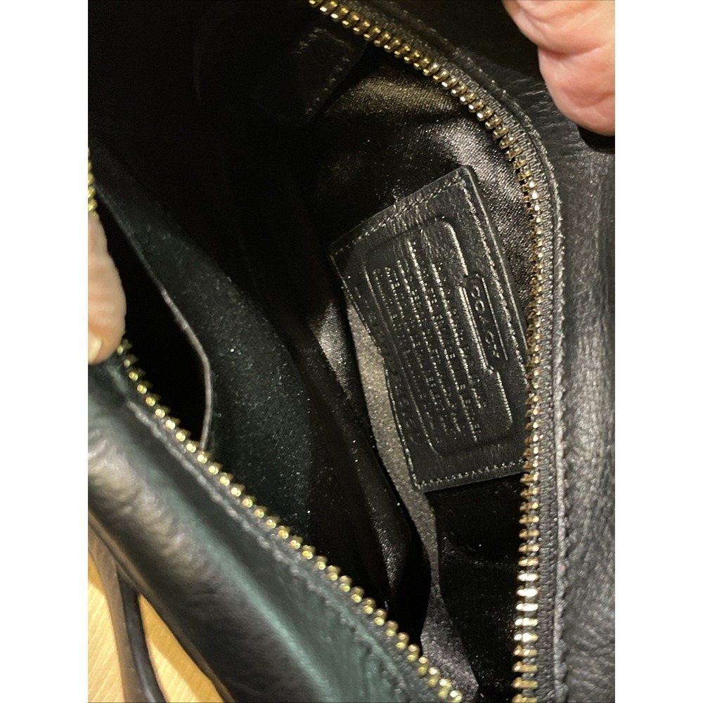 Coach Campbell Bag F25150 Crossbody Black Leather Gold Hardware Great Condition - Picture 5 of 9
